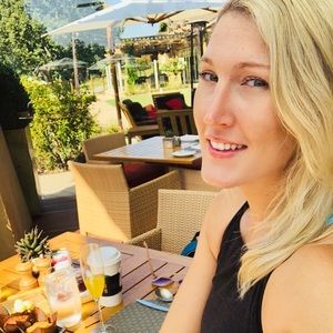 Meet your Posher, Ashley